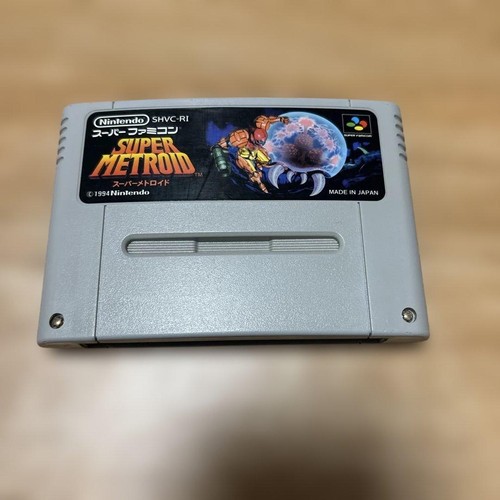 Super metroid nintendo snes - metroid,